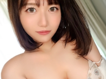 【無垢な美少女の初体験】『そんなに激しく…ダメぇ♥』超絶カワイイ素人娘のパイパンオマンコを激ピストン！ 彼女の敏感な反応とウブな喘ぎ声がたまらない！ 最後は濃厚な白濁液をたっぷり注ぎ込み、快感に溺れる姿は必見！ 純粋な美少女が乱れる瞬間を独占！