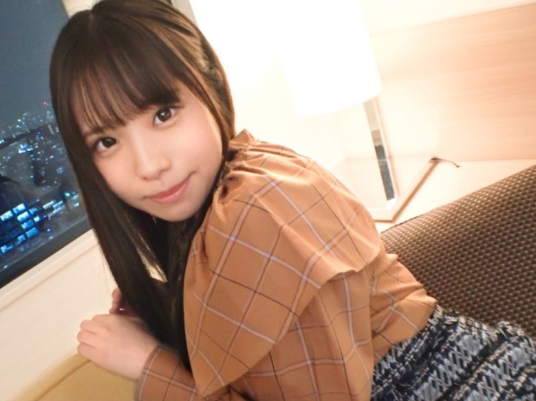 【清純派美少女の隠れた淫乱本性】『あっ…ダメ、そこ気持ちいい…』天使の顔した美女がおまんこ責めで本気モード！スケベな喘ぎ声と悶絶顔で大興奮間違いなし！ｗ