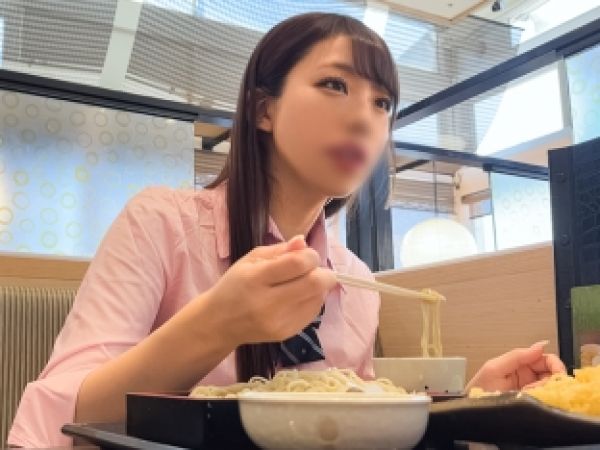 【素人】制服美少女とデートでホテルまで我慢ずに車内フェラ♥ホテIN着衣SEXで生膣挿入＜ハメ撮り＞