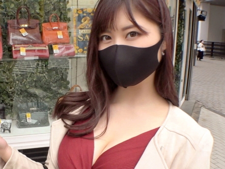 【巨乳美人の淫乱お姉さん】『気持ち良すぎてヤバい…』ナンパした美巨乳お姉さんが、肉棒で激しく突かれパイパンマ○コから大量の愛液を噴出！エッチな喘ぎ声が止まらない、ドスケベセックス体験♡