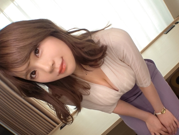 【ぷるふわ巨乳パイズリ】「おっぱいで挟んであげる♡」色白美巨乳が肉棒を優しく包み込み、勃起チンコで敏感マ●コを激突き！巨乳とマンコのW快感で悶絶必至！