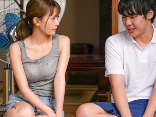 【田舎で再会した幼馴染】『昔と違う…』大人びた姿にドキッ！数年振りに帰省した田舎で、幼馴染と禁断の汗だくセックス！時間を忘れて貪り合う、濃厚でエッチなひと時…♡