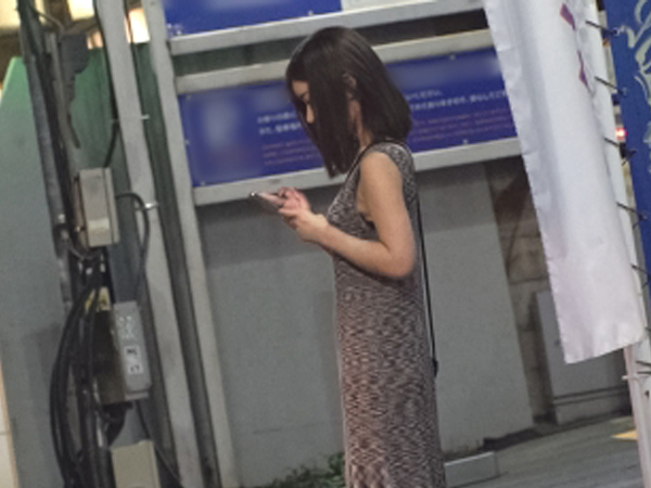 【街角で見つけたエロ女神】触れただけでビクビク感じる敏感ボディ！謎の美女が本能のままに乱れまくる、とろけるような濃厚セックス記録♡