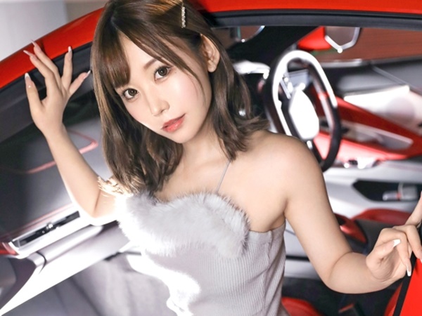 【忠実な美人秘書の秘密】『社長のためなら…』スタイル抜群の秘書が、社長の命令に絶対服従！言われればすぐに性処理もこなす、忠実でエッチな秘書の裏の顔を大公開♡