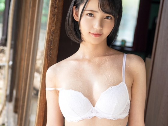 【汗だく美乳娘】キュートな美乳ちゃんがドロドロ汗だくセックス！体液まみれで激しく絡み合う、濃厚すぎるエッチな夜♡