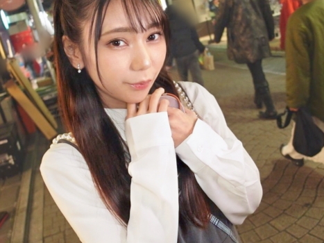 【美脚美少女の誘惑】『ナンパされちゃった…』スラリと伸びた美脚がたまらない美少女をゲット！キュートな顔とエッチなギャップにメロメロ濃厚セックス！♡