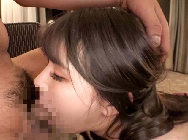 【ナンパ成功】『奥まで咥えて…』色気ムンムンの素人美女が魅せるドスケベフェラ！喉奥で感じる淫乱テクに男メロメロ！気持ち良すぎて我慢汁止まらない！♡