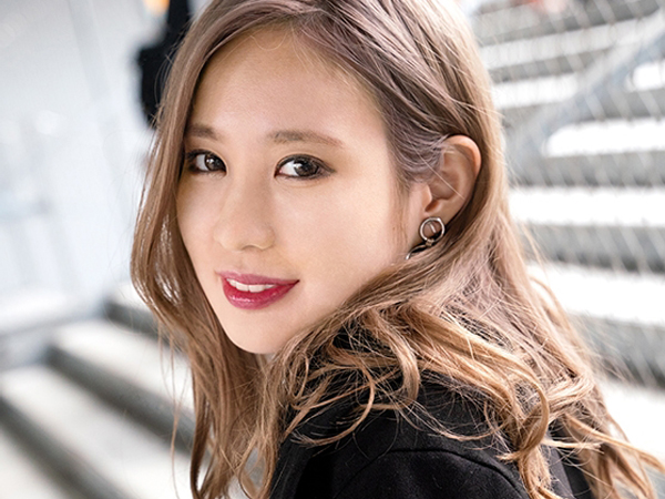 【金髪ギャルの快楽堕ち】『もっと…ちょうだい…』強気なギャルがチンポの虜に！3Pで激しく突かれ、息も絶え絶えに昇天しまくる！金髪ビッチが快楽に溺れる姿がエロすぎる！！♡