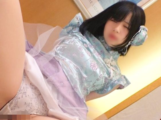 【チャイナドレスで誘惑☆】コンカフェ嬢の裏バイト！『時給アップなら…』とエロかわ女子が本気モード！生意気な口調とは裏腹に、敏感なアソコはビショ濡れ！本気イキ連発で時給交渉セックス！！♡